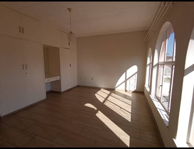 3 BEDROOM TOWNHOUSE FOR SALE IN THREE RIVERS PROPER